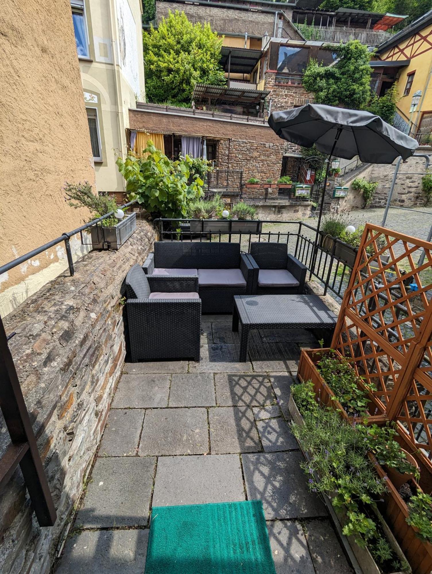 Gaestehaus Pension Romantika Cochem Exterior photo